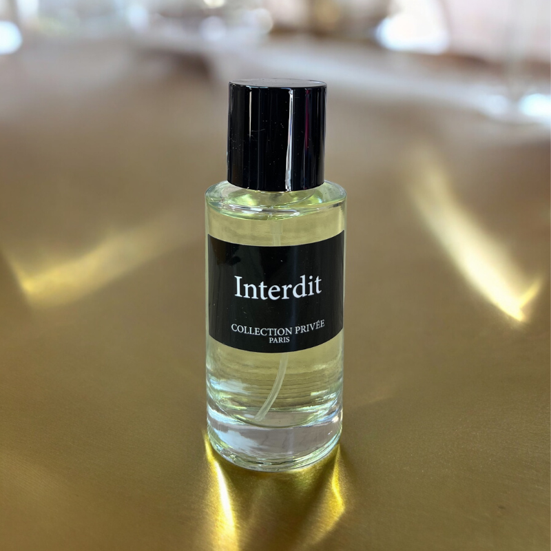 6 - Interdit - Femme